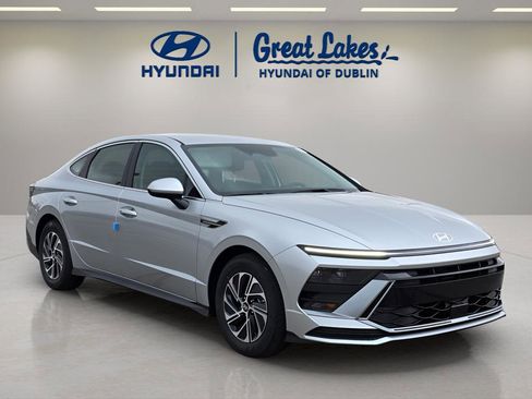 New 2026 Hyundai Sonata Blue FWD image 7