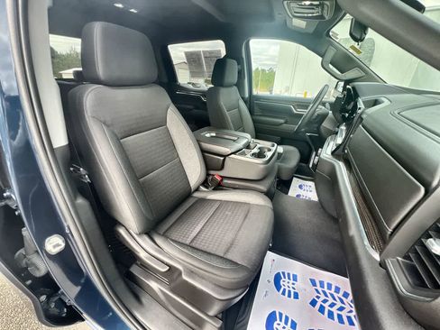 Used 2023 Chevrolet Silverado 1500 LT image 26