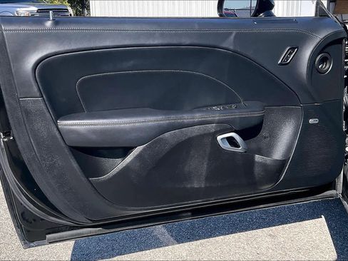 Used 2022 Dodge Challenger R/T w/ Plus Package image 34