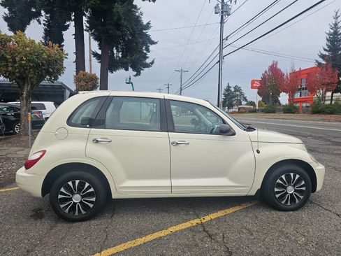 Used 2007 Chrysler PT Cruiser image 7