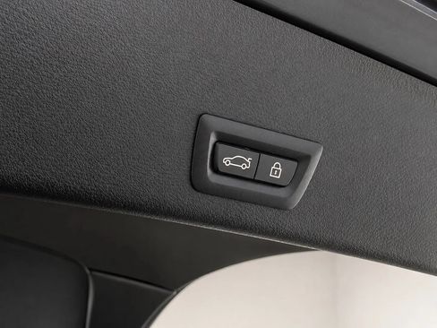 Used 2018 BMW X4 M40i AWD/4WD image 16