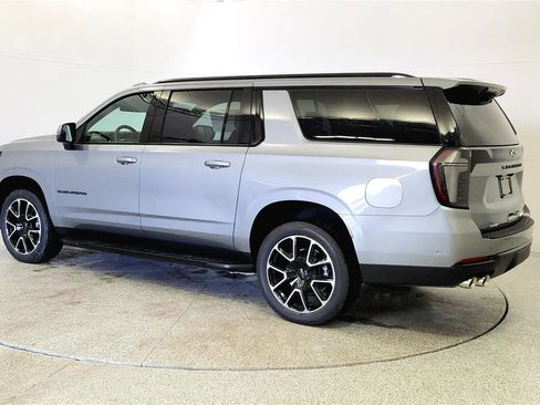 New 2026 Chevrolet Suburban RST w/ Comfort Package image 5