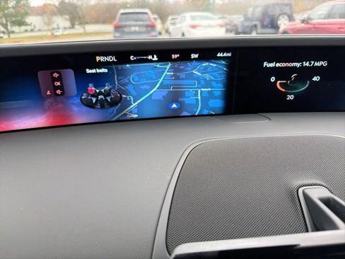 New 2025 Lincoln Nautilus Premier w/ Jet Appearance Package image 12