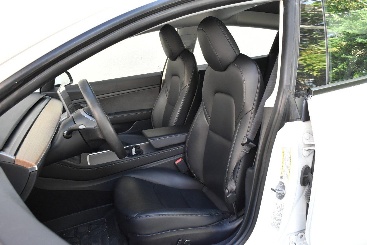 Used 2021 Tesla Model 3 Standard Range Plus RWD image 13