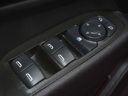 Used 2021 Chevrolet Equinox LT AWD/4WD image 21
