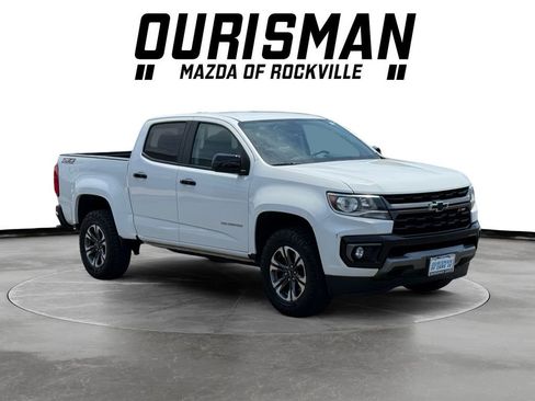 Used 2022 Chevrolet Colorado Z71 AWD/4WD image 1