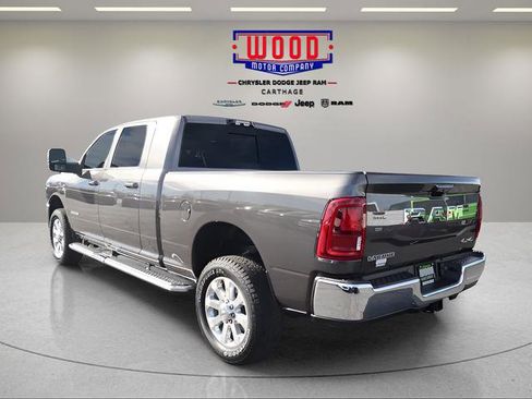 New 2026 RAM 2500 Laramie AWD/4WD image 7