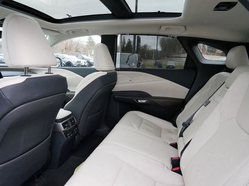 Used 2024 Lexus RX 350 AWD w/ Convenience Package image 11