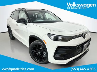 New 2026 Volkswagen Tiguan SE R-Line