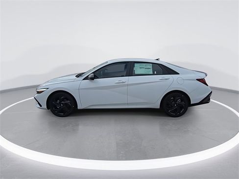 New 2026 Hyundai Elantra Sport image 5