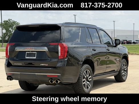 Used 2022 GMC Yukon AT4 AWD/4WD image 9