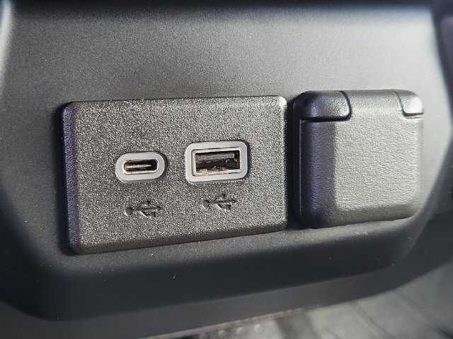 Used 2022 Chevrolet Silverado 1500 RST w/ Safety Package RWD image 16