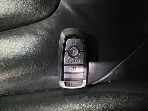 Used 2021 Ford Edge Titanium w/ Cargo Accessory Package FWD image 32