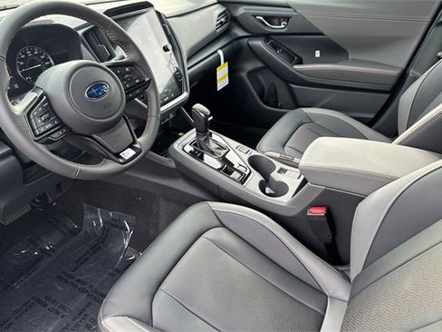 Used 2025 Subaru Crosstrek 2.5i Limited w/ Popular Package #4A image 7