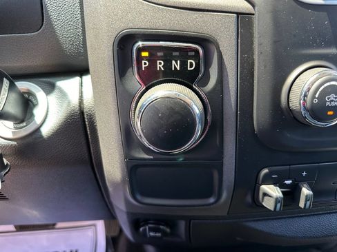 Used 2018 RAM 1500 Express w/ Express Value Package RWD image 28