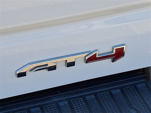 Used 2021 GMC Sierra 1500 AT4 image 27