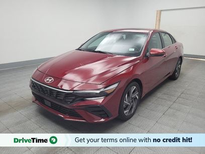 Used 2025 Hyundai Elantra Limited