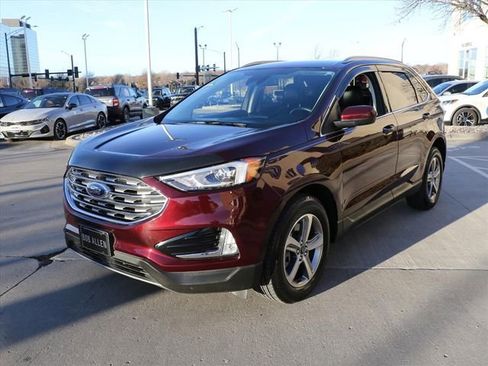 Used 2022 Ford Edge SEL w/ Convenience Package image 2