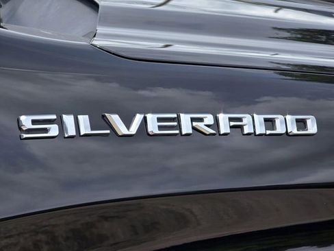Used 2023 Chevrolet Silverado 1500 Custom RWD image 7