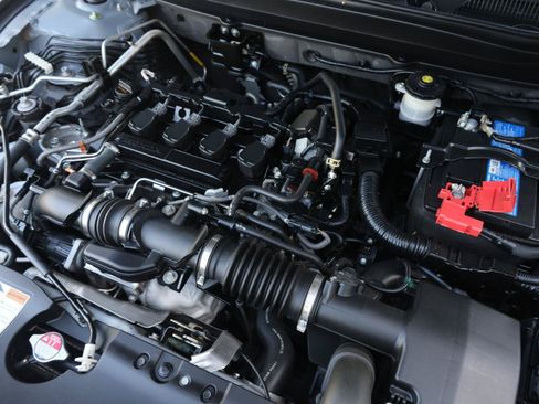 Used 2022 Honda Accord Sport image 19