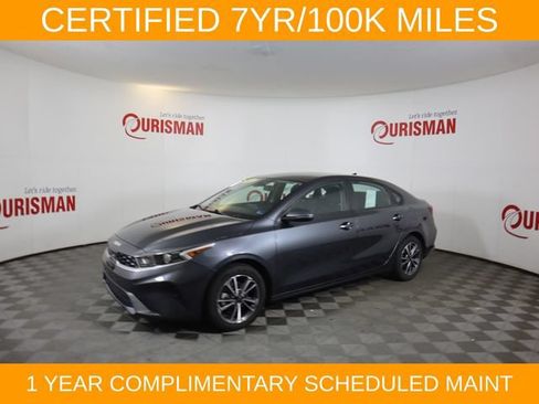 Used 2023 Kia Forte LXS w/ LXS Technology Package FWD image 6
