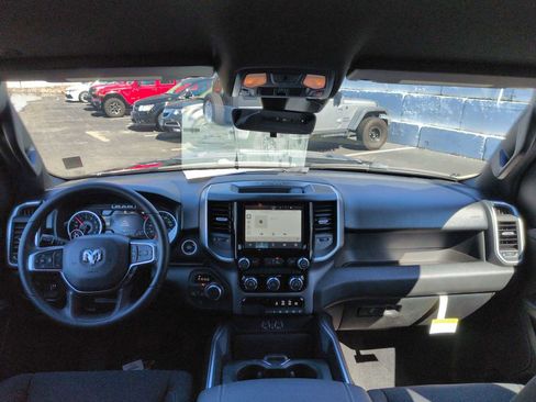 New 2026 RAM 1500 Express AWD/4WD image 14