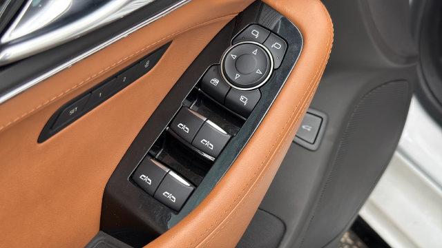 Used 2023 Cadillac CT5 Sport w/ Platinum Package RWD image 11