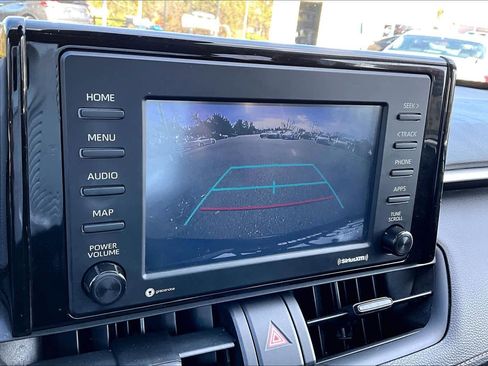 Certified 2021 Toyota RAV4 LE image 26