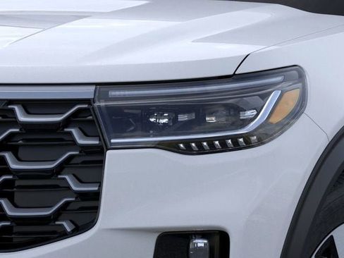 New 2026 Ford Explorer Platinum image 18