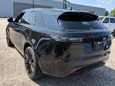 Used 2026 Land Rover Range Rover Velar Dynamic SE AWD/4WD image 4