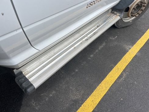 Used 2011 RAM 5500 4x4 Regular Cab w/ PWR Accessory Group image 6