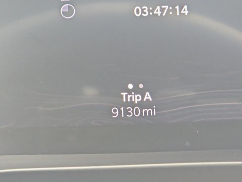 Certified 2025 Jeep Grand Cherokee L Laredo image 2