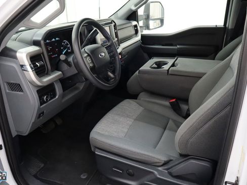 Used 2025 Ford F250 XLT image 24