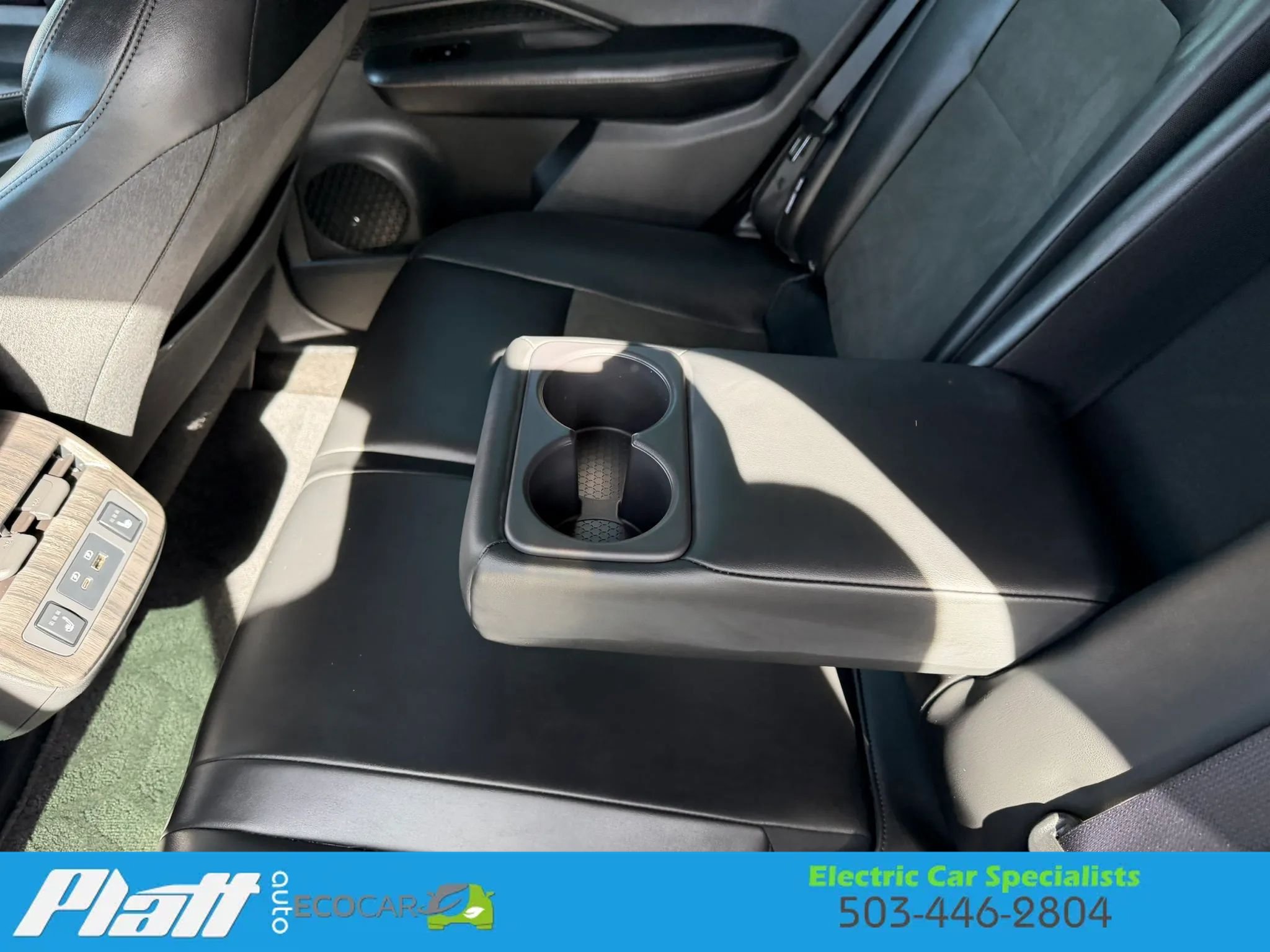 Used 2024 Nissan Ariya AWD image 35