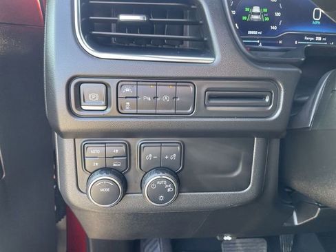 Used 2024 Chevrolet Tahoe RST image 17