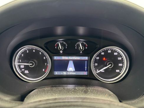 Used 2024 Buick Enclave Essence w/ Sound and Sites Package image 2