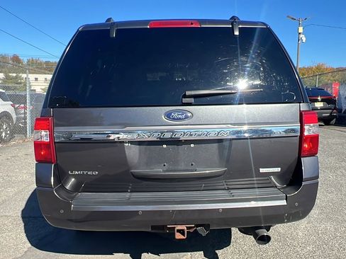 Used 2017 Ford Expedition EL Limited w/ Equipment Group 301A AWD/4WD image 6