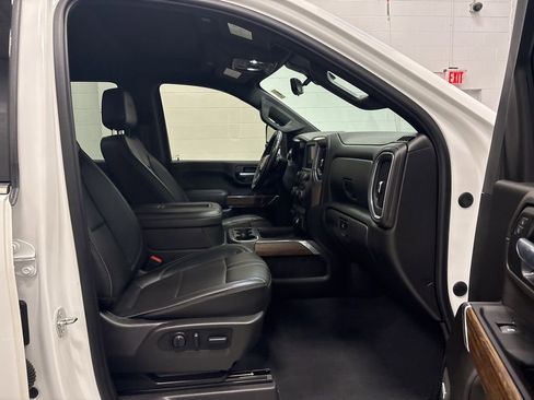 Used 2022 Chevrolet Silverado 3500 High Country w/ Z71 Off-Road Package image 31