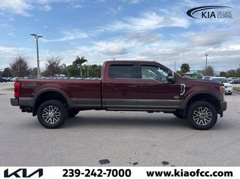 Used 2017 Ford F350 King Ranch w/ King Ranch Ultimate Package image 5