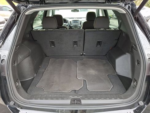 Used 2024 Chevrolet Equinox LT image 28