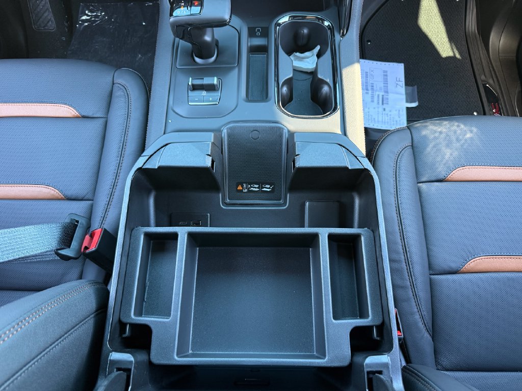 New 2026 GMC Sierra 1500 AT4 w/ AT4 Premium Package AWD/4WD image 38