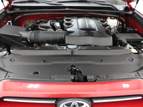 Used 2023 Toyota 4Runner SR5 Premium AWD/4WD image 36