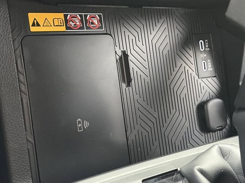 Used 2025 Toyota 4Runner TRD Sport Premium image 28