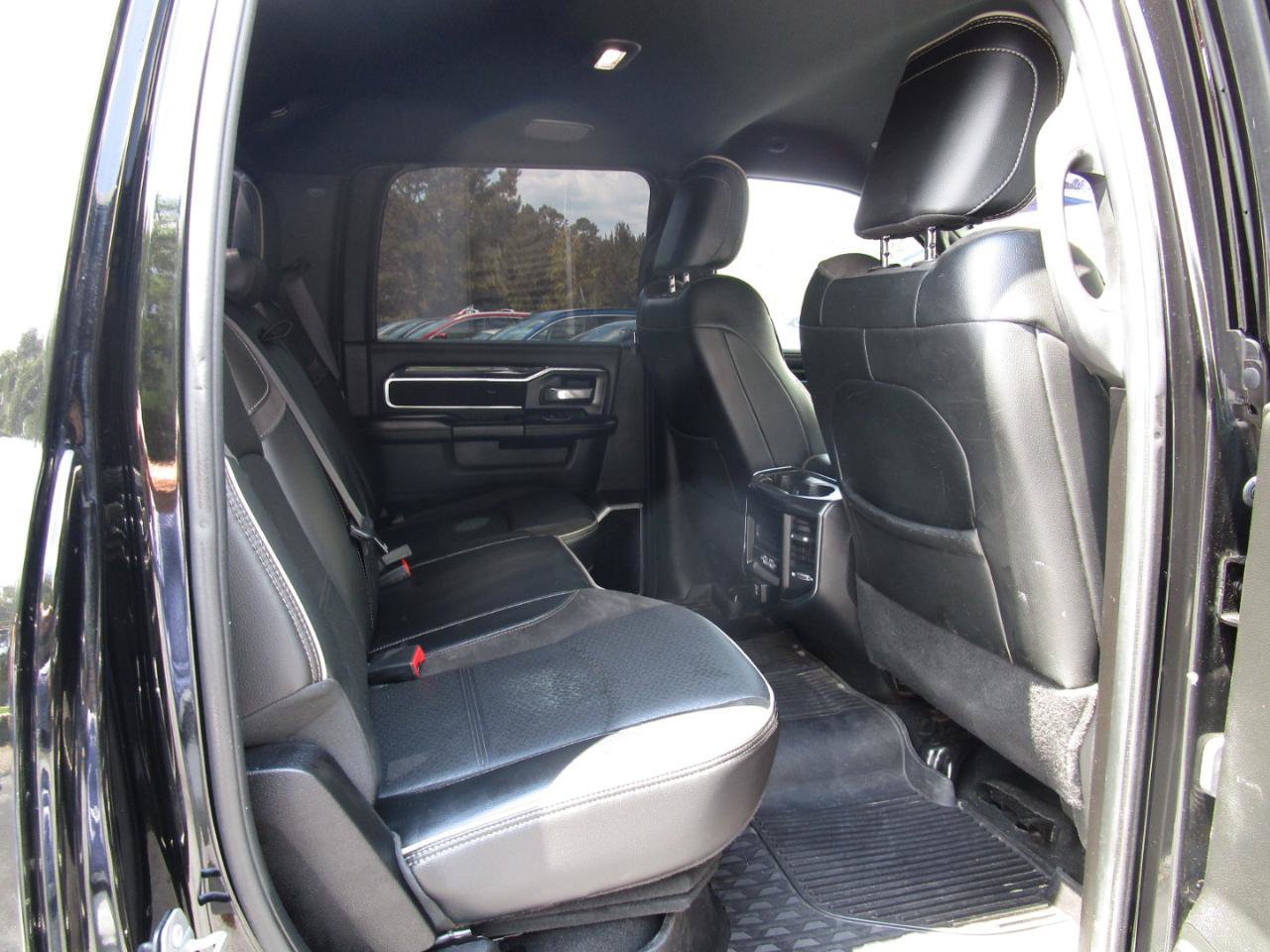 Used 2022 RAM 2500 Laramie w/ Night Edition AWD/4WD image 29