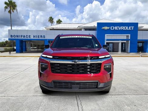 New 2026 Chevrolet Traverse LT w/ Sun and Wheel Package image 2