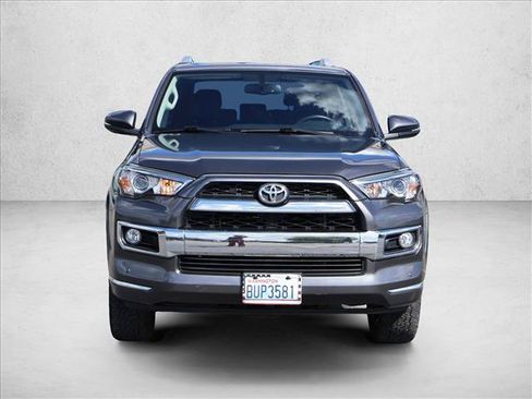 Used 2017 Toyota 4Runner Limited AWD/4WD image 2