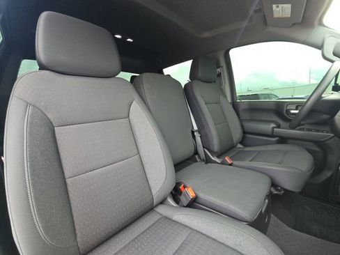 Used 2024 Chevrolet Silverado 2500 Custom w/ Custom Convenience Package image 20