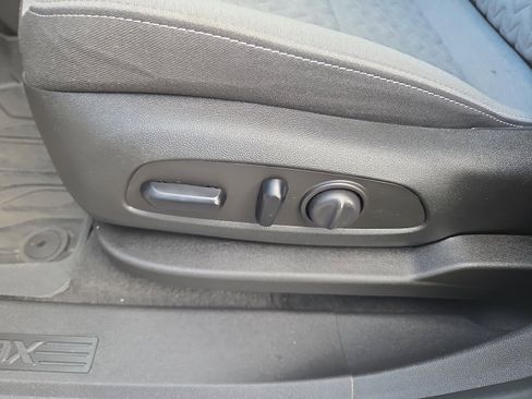 Certified 2024 Chevrolet Equinox LS w/ LS Convenience Package image 31