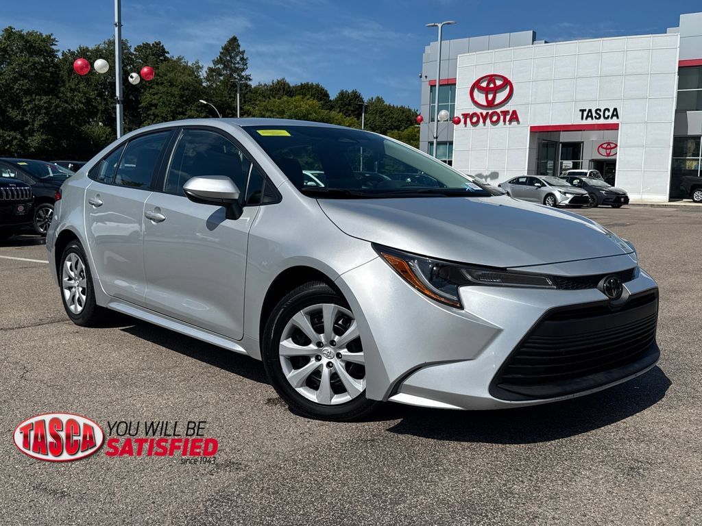 Used 2024 Toyota Corolla LE FWD 360° Tour