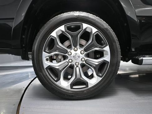 Used 2022 RAM 1500 Limited w/ Body-Colour Bumper Group AWD/4WD image 15